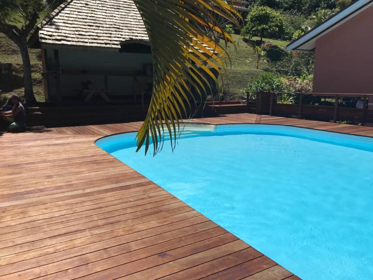 Bora Bora Holiday'S Lodge Εξωτερικό φωτογραφία