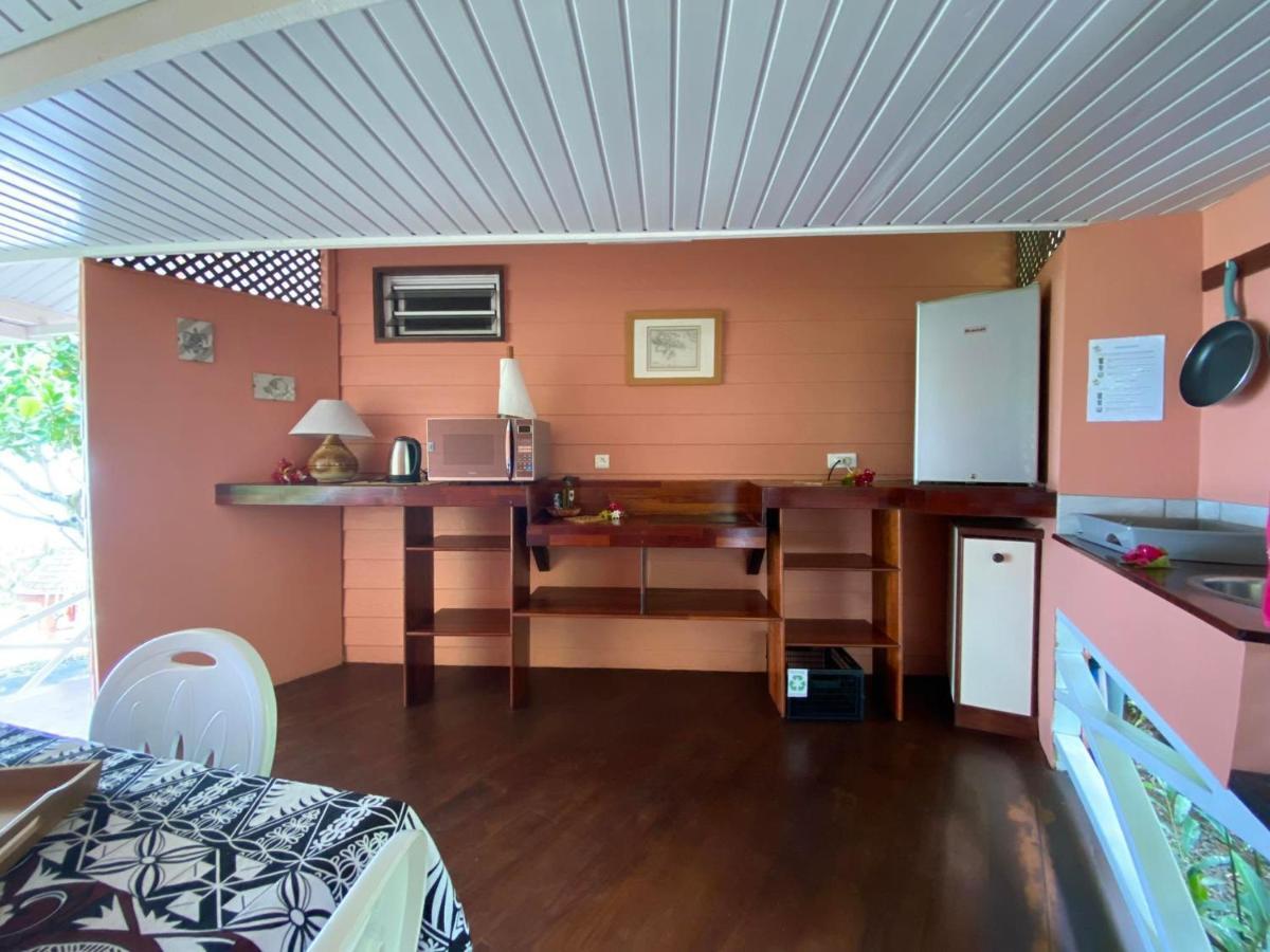 Bora Bora Holiday'S Lodge Εξωτερικό φωτογραφία
