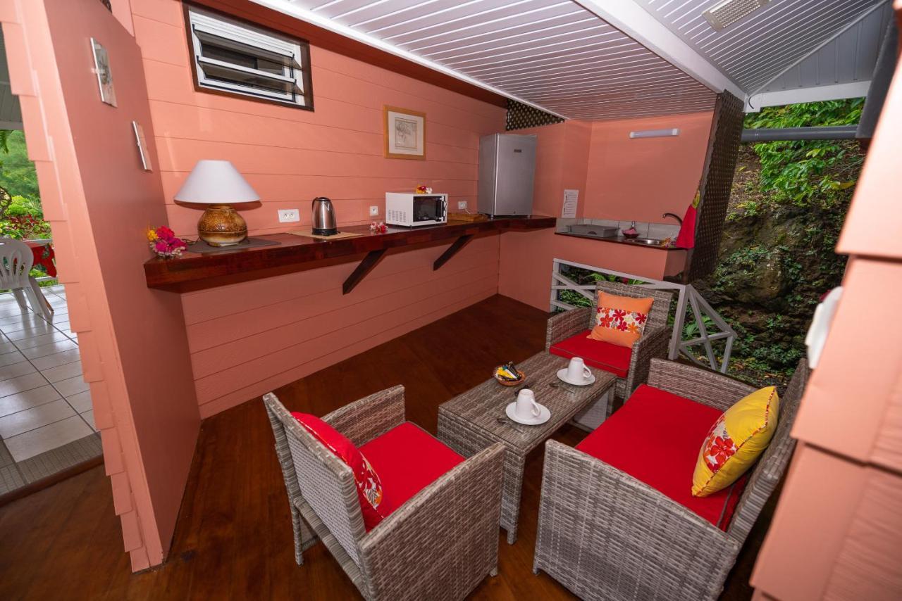 Bora Bora Holiday'S Lodge Εξωτερικό φωτογραφία