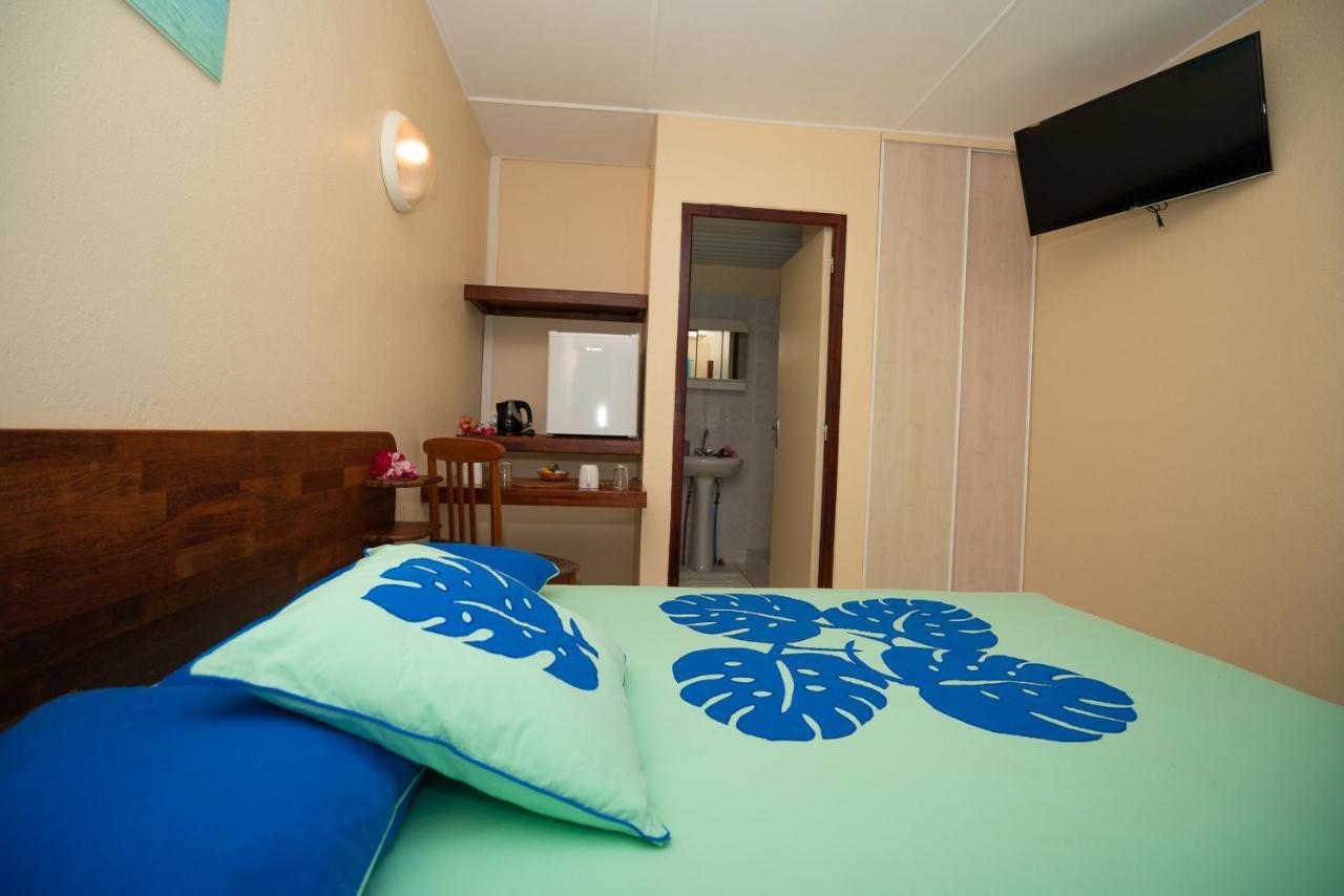 Bora Bora Holiday'S Lodge Εξωτερικό φωτογραφία
